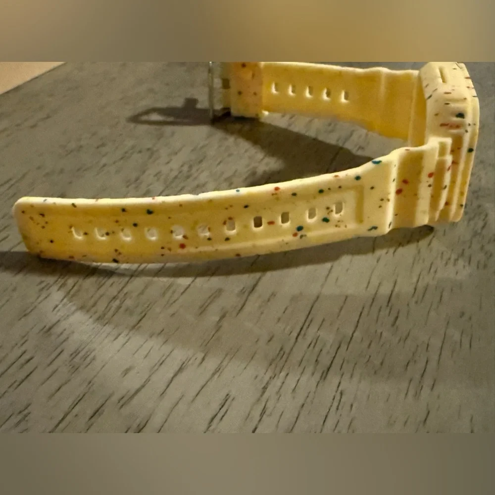 LIKE NEW! Colorful Confetti Speckled Apple Watch Bands